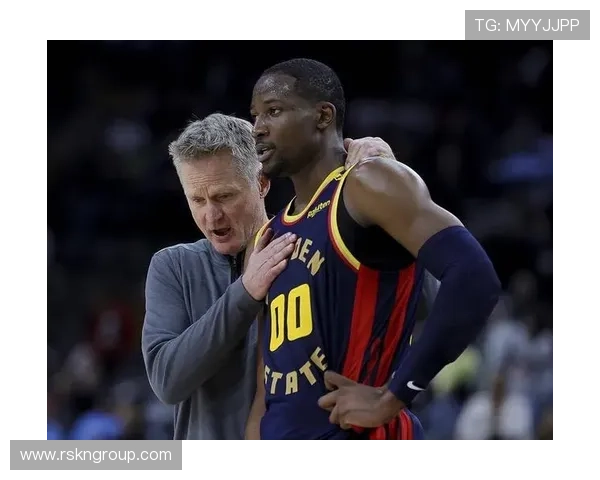 库明加直言社交媒体球迷情绪化主场支持者才是球队真正的MVP